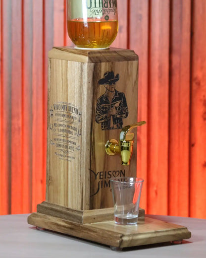 Dispensador de licor tributo Yeisón Jimenez