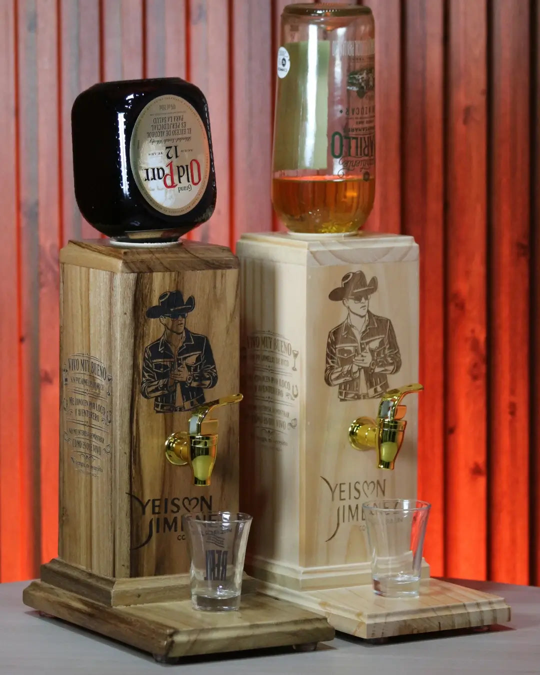 Dispensador de licor tributo Yeisón Jimenez
